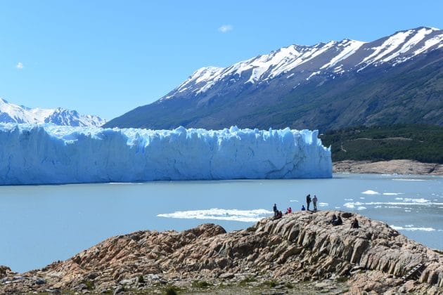 Turists Glaciar Perito Moreno